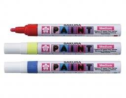 Paint marker medium | Sakura 